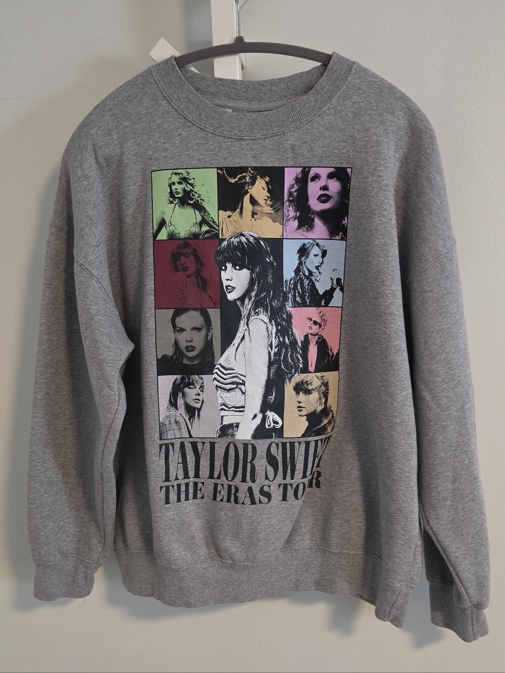 Taylor Swift Eras Tour Official Gray Crewneck Sweatshirt Large Era Grid Concert